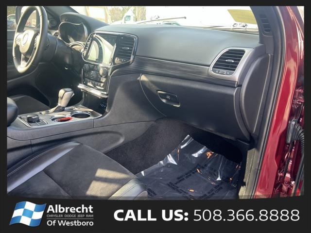 used 2022 Jeep Grand Cherokee car, priced at $31,899