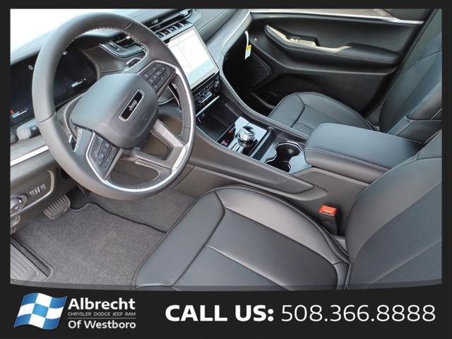 new 2025 Jeep Grand Cherokee car, priced at $44,435
