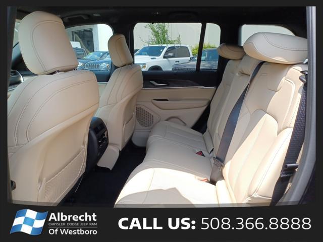 new 2025 Jeep Grand Cherokee car, priced at $43,435