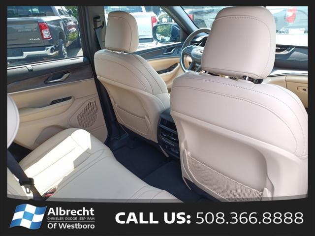 new 2025 Jeep Grand Cherokee car, priced at $43,435