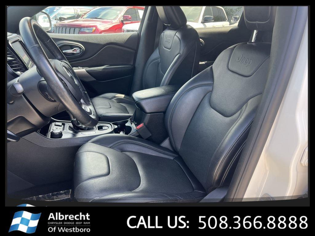used 2019 Jeep Cherokee car, priced at $17,694