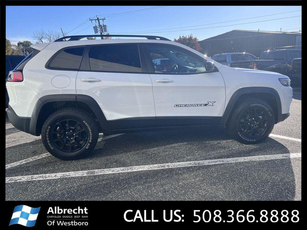used 2022 Jeep Cherokee car, priced at $27,599