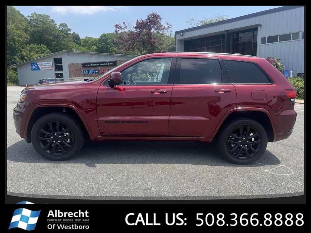 used 2022 Jeep Grand Cherokee car, priced at $28,294