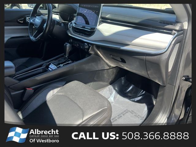 used 2022 Jeep Compass car, priced at $25,999