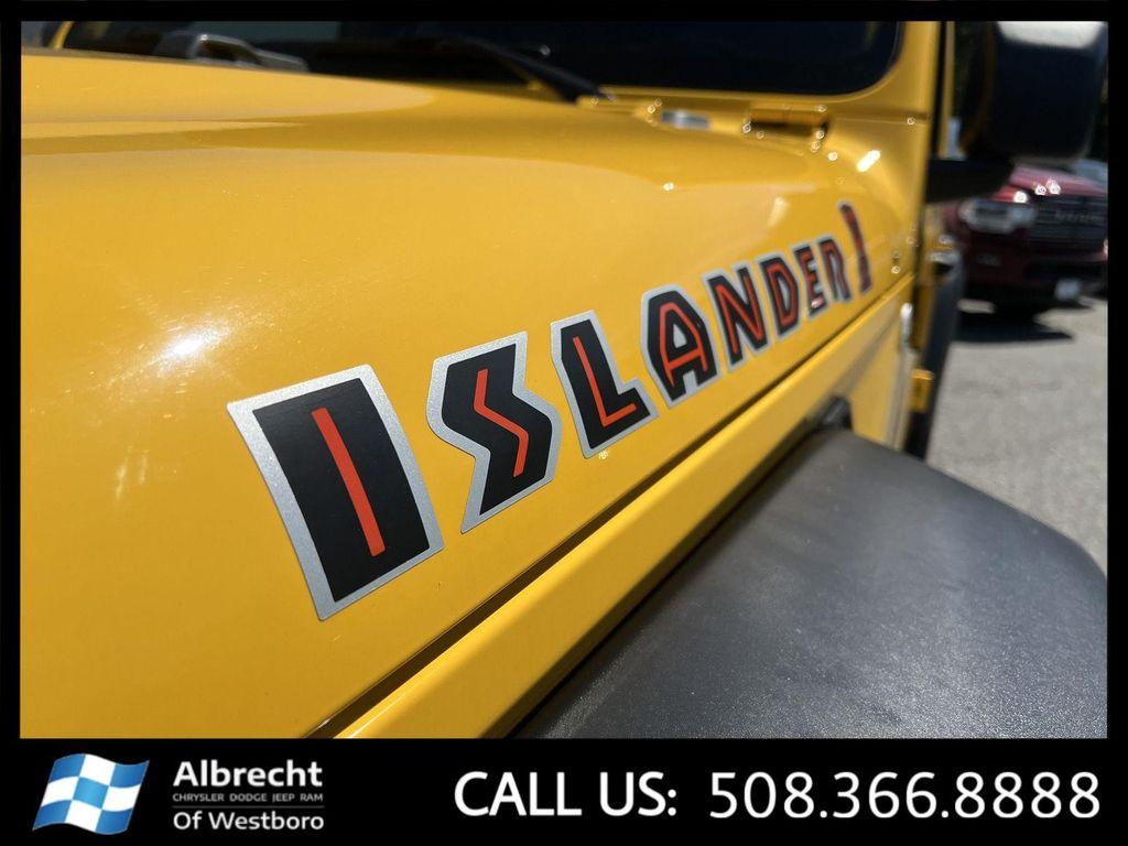 used 2021 Jeep Wrangler Unlimited car, priced at $34,599