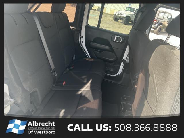 used 2022 Jeep Wrangler Unlimited car, priced at $32,599