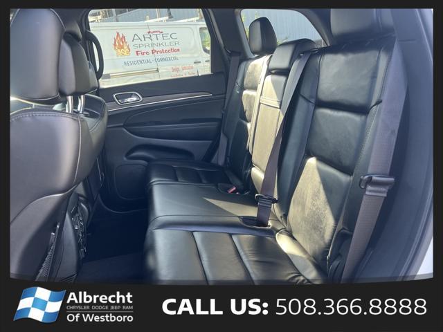 used 2022 Jeep Grand Cherokee car, priced at $31,692