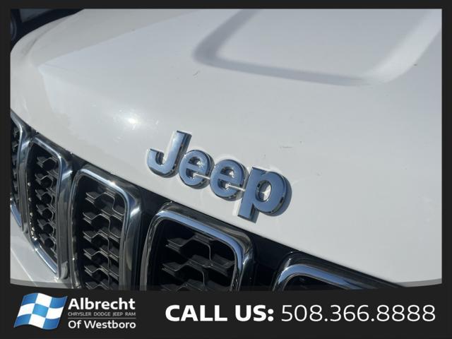 used 2022 Jeep Grand Cherokee car, priced at $31,692