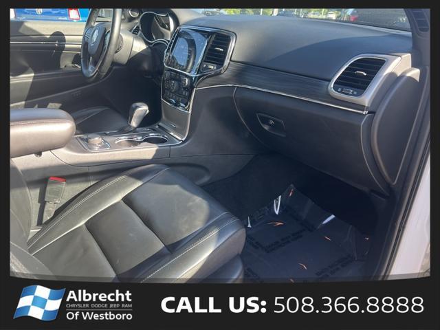 used 2022 Jeep Grand Cherokee car, priced at $31,692
