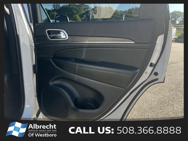 used 2022 Jeep Grand Cherokee car, priced at $31,692