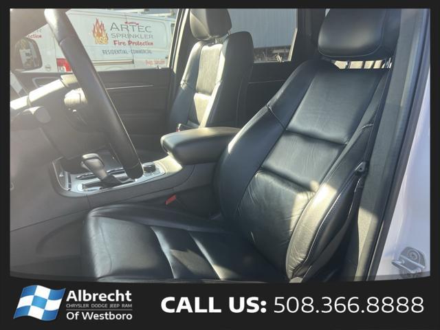 used 2022 Jeep Grand Cherokee car, priced at $31,692
