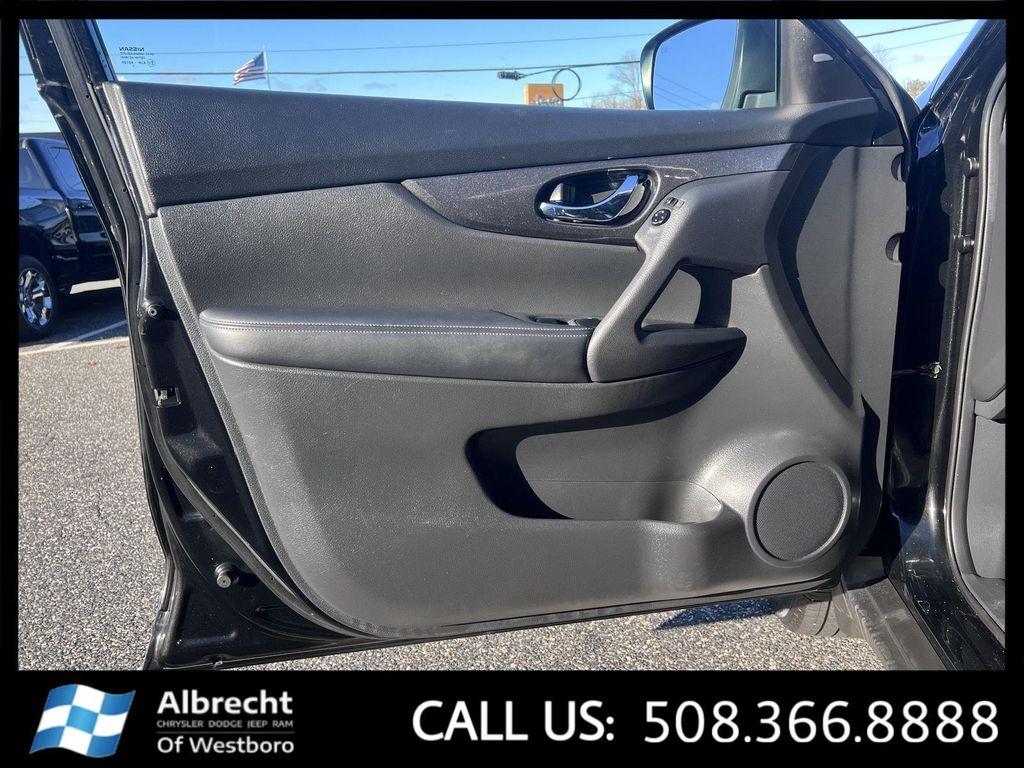 used 2017 Nissan Rogue car, priced at $11,570