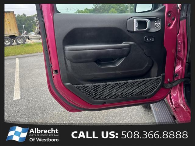 used 2021 Jeep Wrangler Unlimited car, priced at $32,999