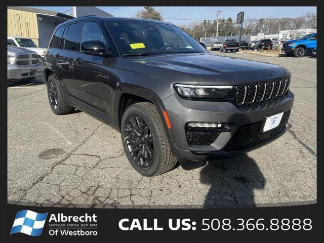 new 2025 Jeep Grand Cherokee car, priced at $71,720