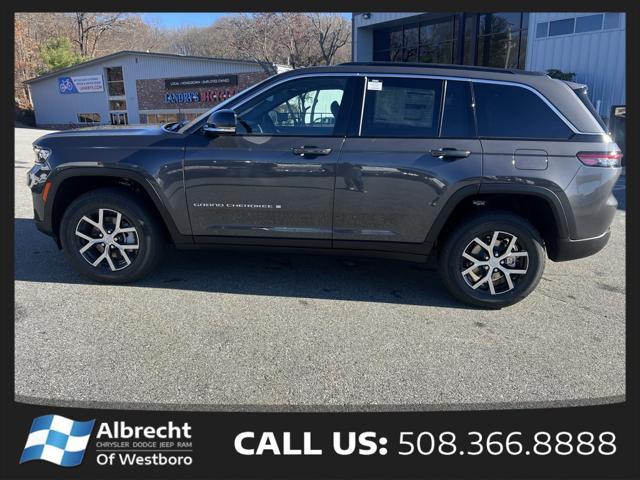 new 2025 Jeep Grand Cherokee car, priced at $45,810