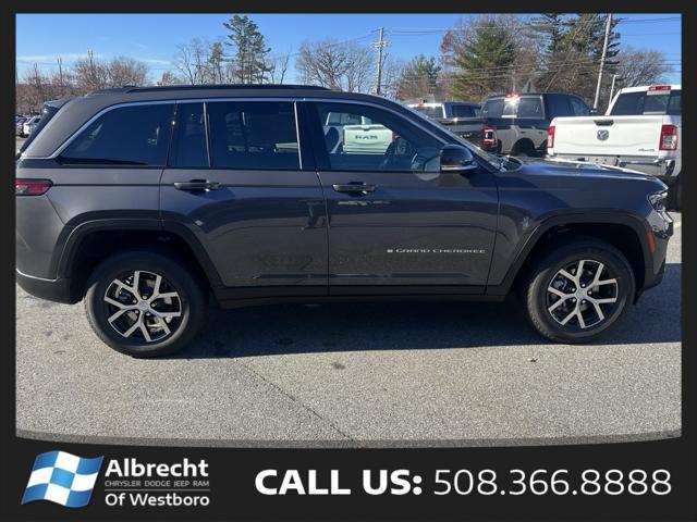 new 2025 Jeep Grand Cherokee car, priced at $45,810