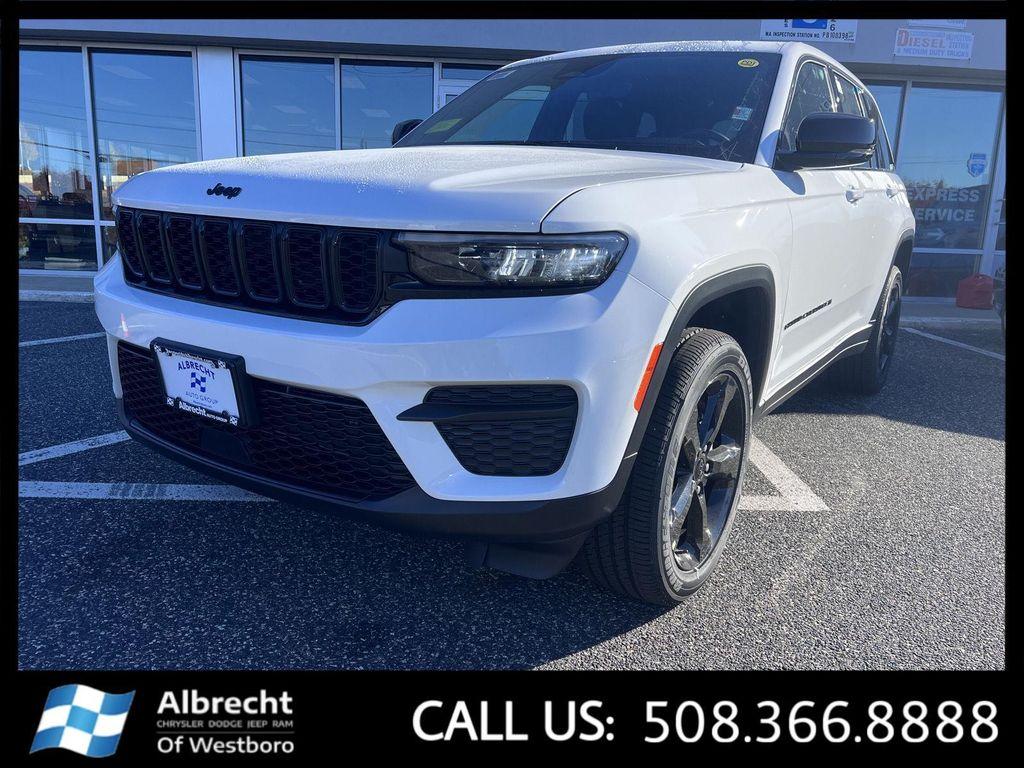 new 2025 Jeep Grand Cherokee car, priced at $42,185
