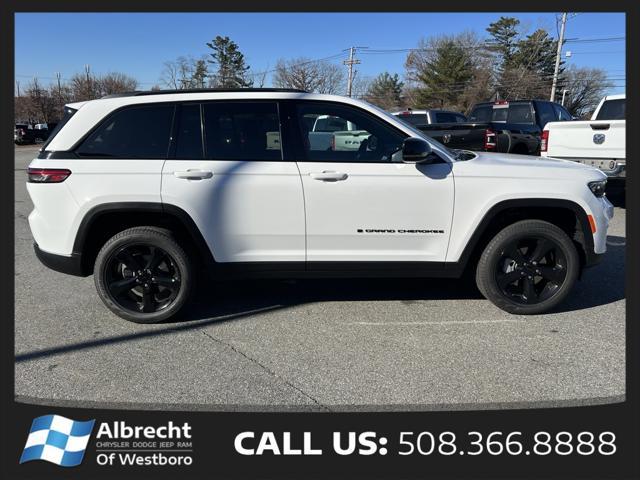 new 2025 Jeep Grand Cherokee car, priced at $47,940