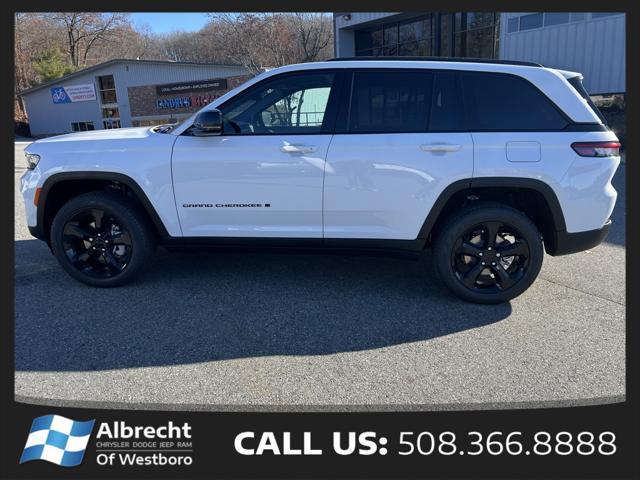 new 2025 Jeep Grand Cherokee car, priced at $47,940