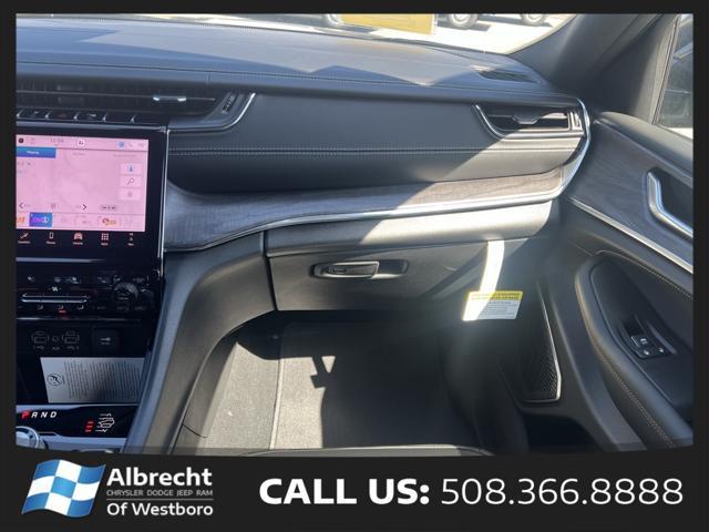 new 2025 Jeep Grand Cherokee L car, priced at $62,380