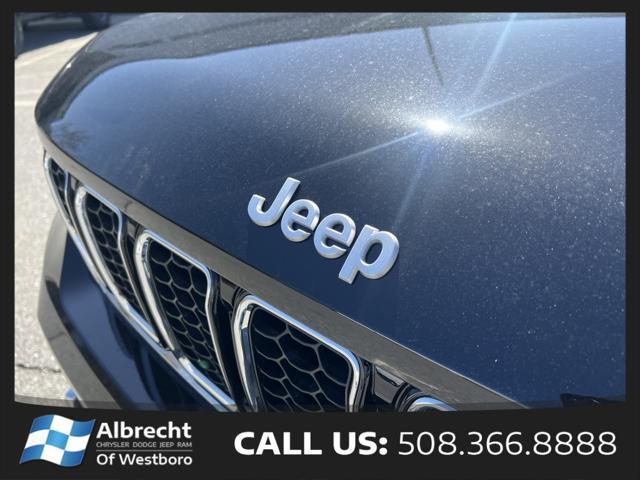 new 2025 Jeep Grand Cherokee L car, priced at $62,380