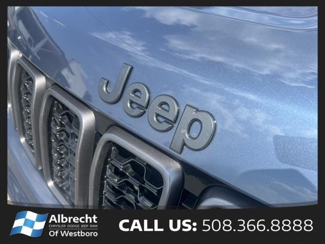 used 2021 Jeep Grand Cherokee car, priced at $28,399