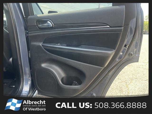 used 2021 Jeep Grand Cherokee car, priced at $28,399