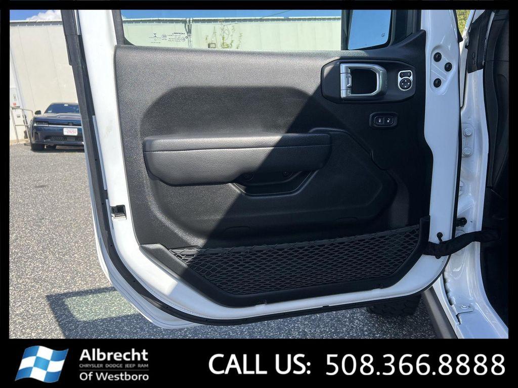 used 2022 Jeep Wrangler car, priced at $34,599