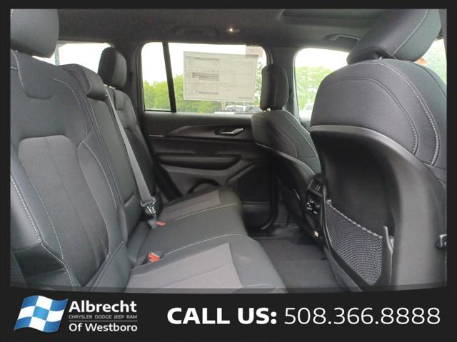 new 2025 Jeep Grand Cherokee car, priced at $33,470
