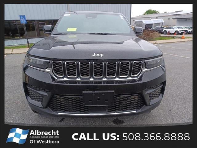 new 2025 Jeep Grand Cherokee car, priced at $39,470