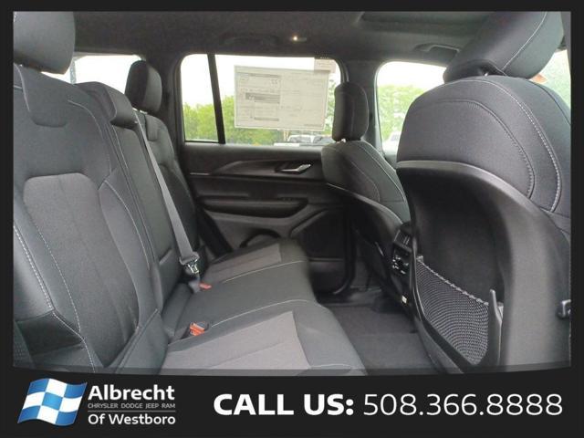 new 2025 Jeep Grand Cherokee car, priced at $39,470