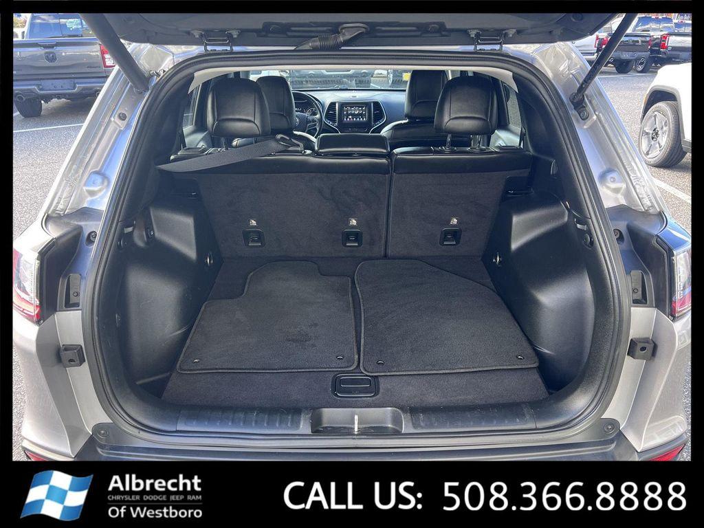 used 2019 Jeep Cherokee car, priced at $15,994