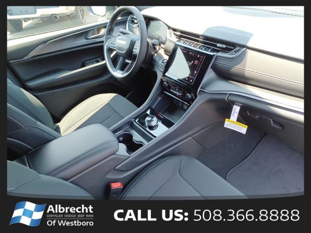 new 2025 Jeep Grand Cherokee car, priced at $35,075