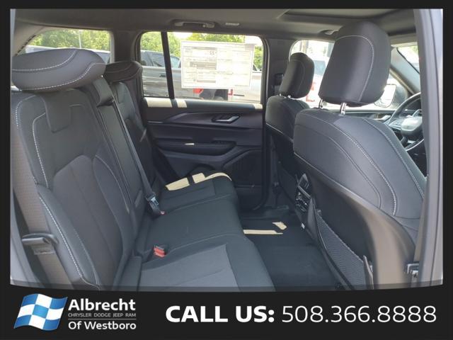 new 2025 Jeep Grand Cherokee car, priced at $35,075