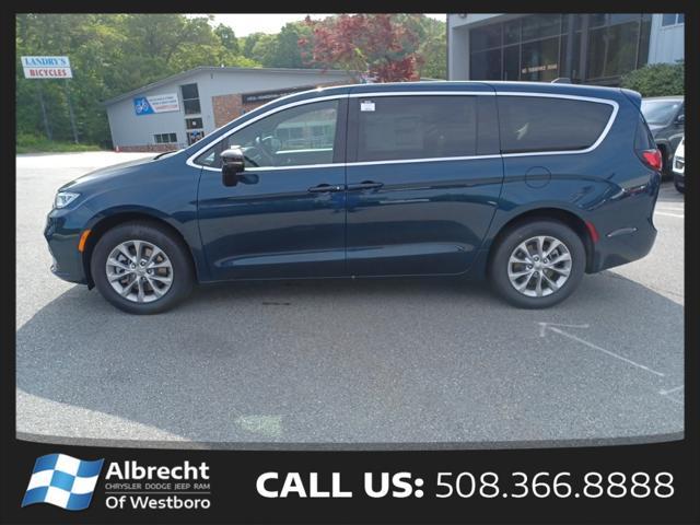 new 2025 Chrysler Pacifica car, priced at $45,510