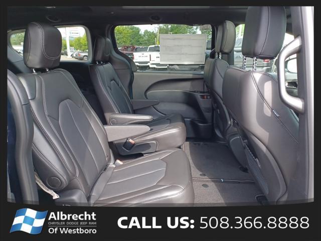 new 2025 Chrysler Pacifica car, priced at $45,510