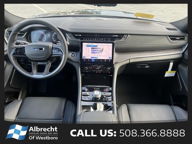 new 2025 Jeep Grand Cherokee car, priced at $57,646