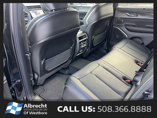 new 2025 Jeep Grand Cherokee car, priced at $57,646