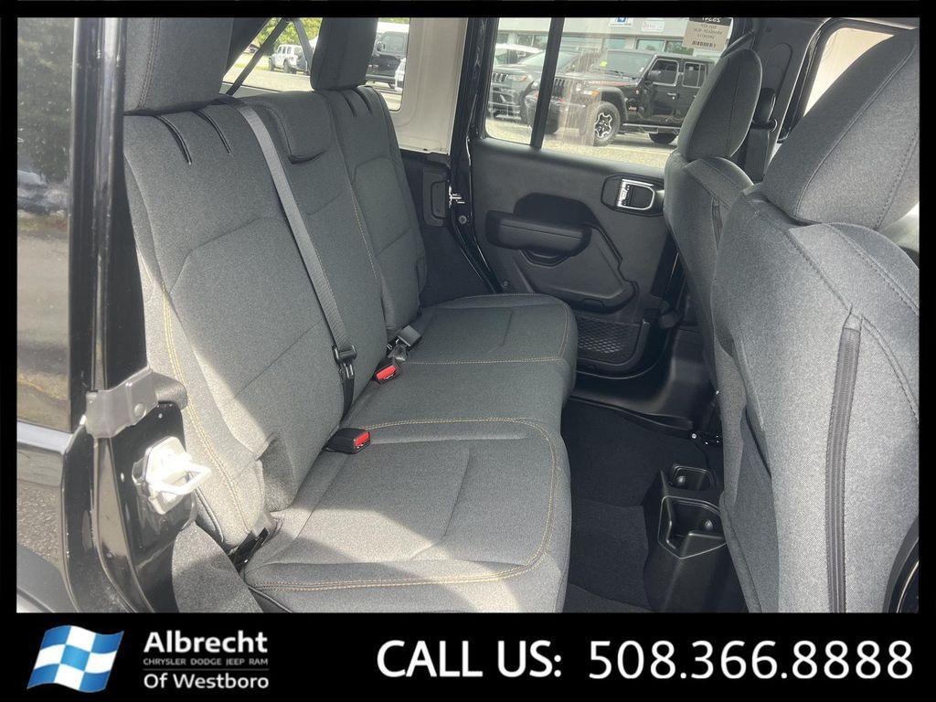 new 2025 Jeep Wrangler car, priced at $44,149