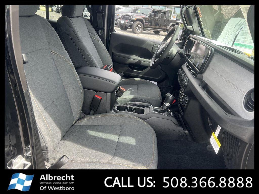 new 2025 Jeep Wrangler car, priced at $44,149