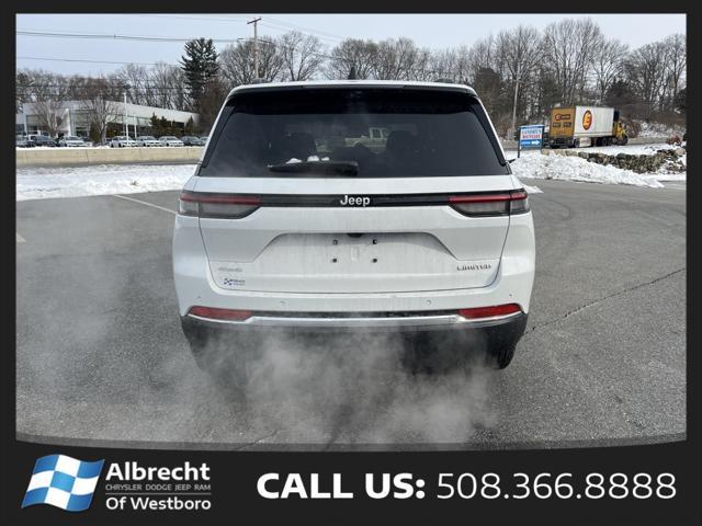 new 2025 Jeep Grand Cherokee car, priced at $49,640