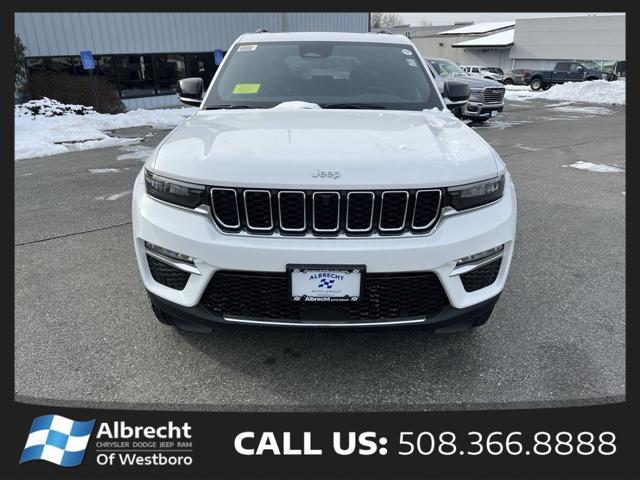 new 2025 Jeep Grand Cherokee car, priced at $49,640