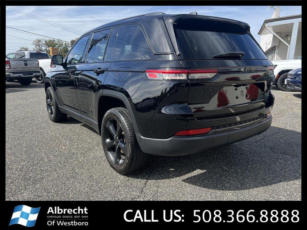 used 2023 Jeep Grand Cherokee car, priced at $30,399