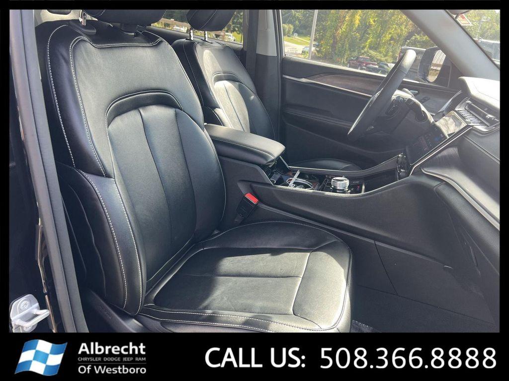 used 2023 Jeep Grand Cherokee car, priced at $30,399