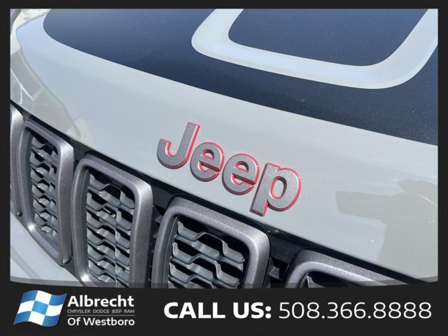 used 2021 Jeep Grand Cherokee car, priced at $34,999