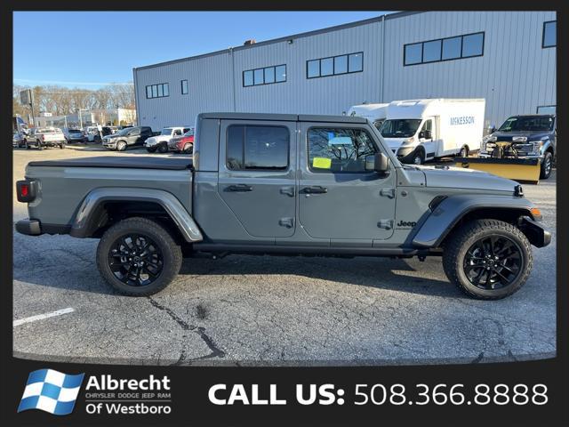 new 2025 Jeep Gladiator car, priced at $44,795