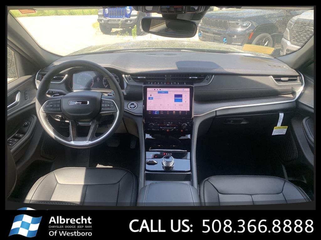 new 2024 Jeep Grand Cherokee L car, priced at $54,910