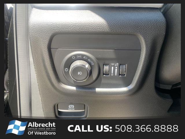 new 2024 Jeep Grand Cherokee L car, priced at $54,910