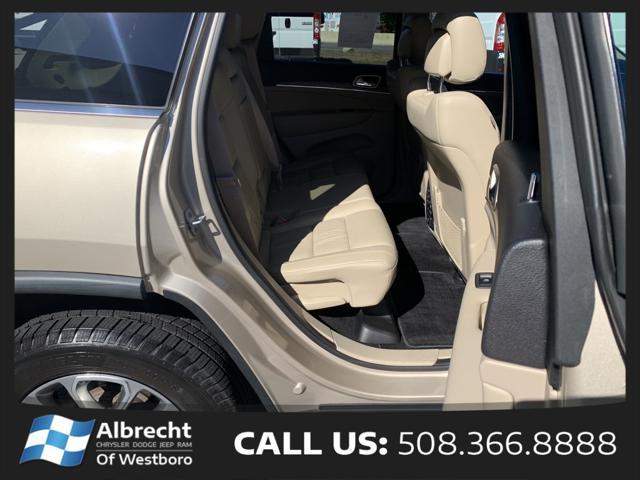 used 2015 Jeep Grand Cherokee car, priced at $18,813