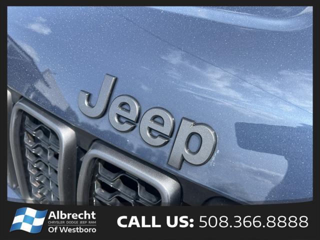 used 2021 Jeep Grand Cherokee car, priced at $28,699